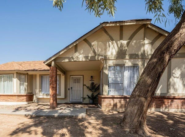 8520 W PALM Lane, Phoenix, AZ 85037