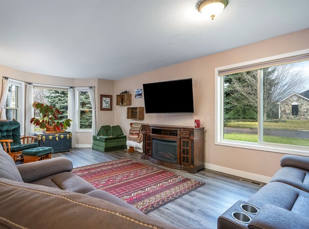 112 O'Brien Terrace, Bigfork, MT 59911