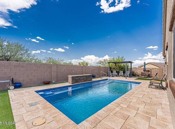 17758 S Silent Meadows Path, Sahuarita, AZ 85629