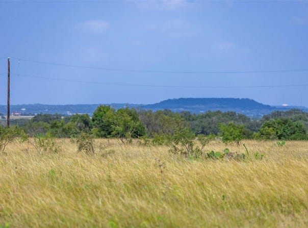 10ac FM 243, Bertram, TX 78605