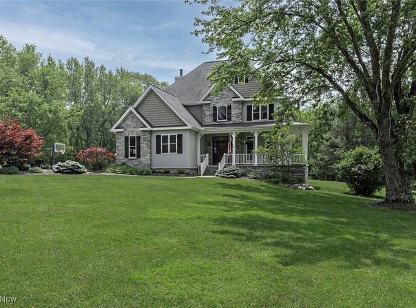 8551 PERRY DRIVE, NOVELTY, OH 44072