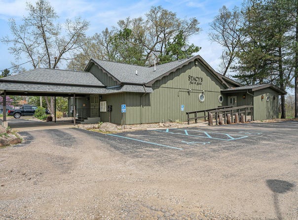23018 S South Shore Drive, Edwardsburg, MI 49112