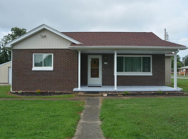 226 Grand Avenue, Grandview, IN 47615-9324