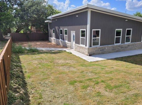 505 E Gentry, Hamilton, TX 76531