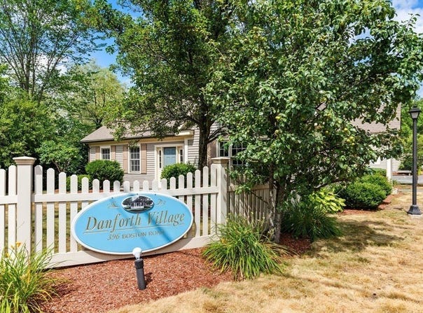 396 Boston, Billerica, MA 01821