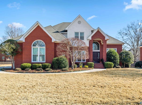 2529 Audubon Lane SE, Owens Cross Roads, AL 35763