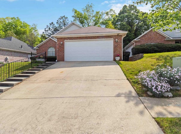 2009 WESTRIDGE DRIVE, BIRMINGHAM, AL 35235