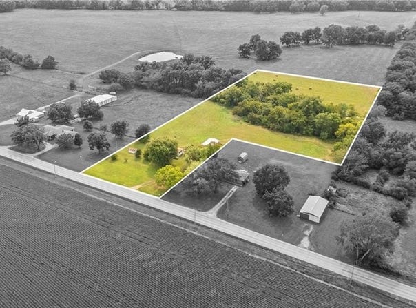 3188 Idaho Road, Ottawa, KS 66067