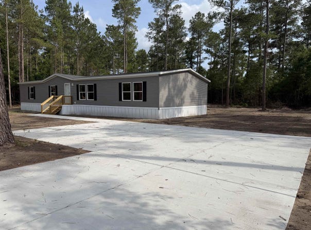 265 Apple Valley Rd., Loris, SC 29569