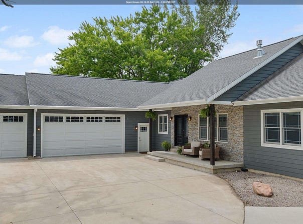 21 Timberlane Drive, Clear Lake, IA 50428