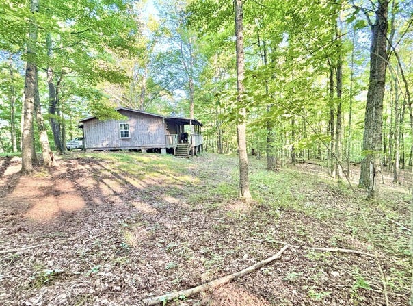 3229 Painter Ridge Rd, Vinton, OH 45686