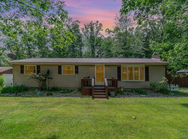 4141 Mockingbird Circle, Farwell, MI 48622