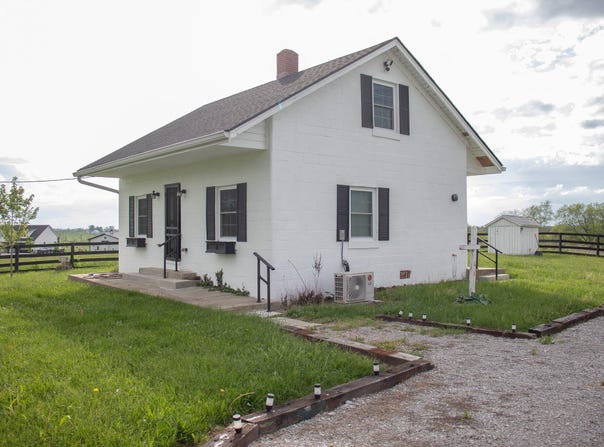 1408 Leesburg Pike, Georgetown, KY 40324