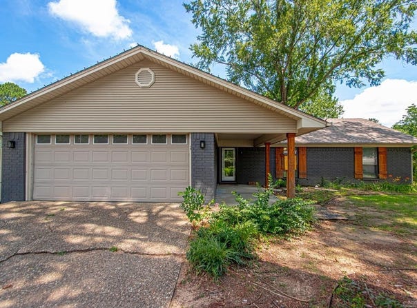 15 covewood, Conway, AR 72034-2901