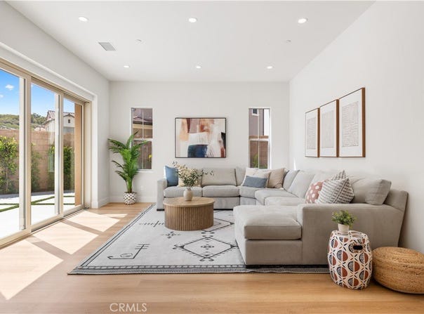 119 Rimstone, Irvine, CA 92618
