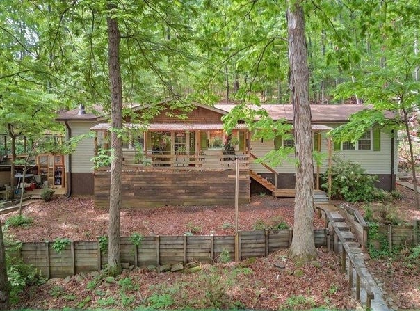 274 Chinquapin Road, Easley, SC 29640