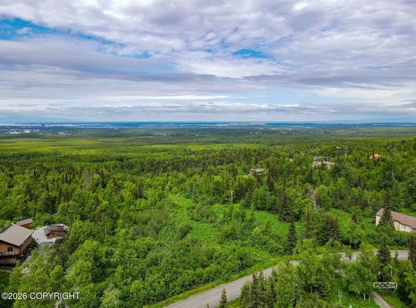 NHN Montagne Circle, Anchorage, AK 99507