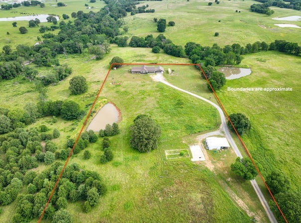 2279  E Decker Drive, Atoka, OK 74525
