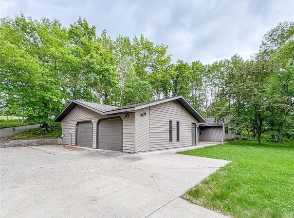 34683 Plum Hill Lane, Avon, MN 56310