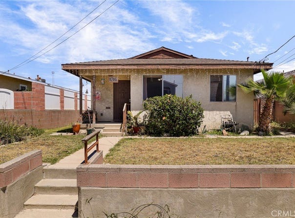 1716 N Fries Avenue, Wilmington, CA 90744