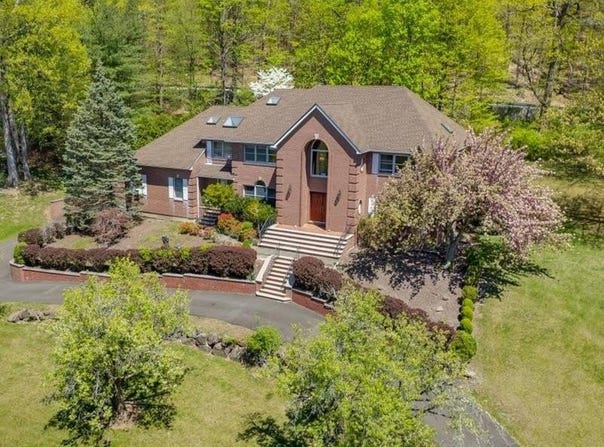 4 Pine Glen Drive, Blauvelt, NY 10913