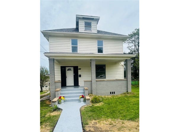 57 Wayne St, Uniontown, PA 15401