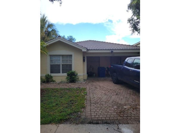 638 PEPPERGRASS Run, Royal Palm Beach, FL 33411