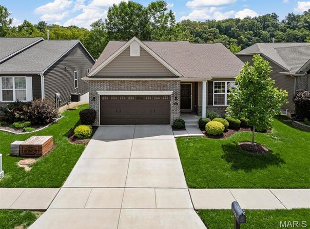 664 Wilmer Meadow Drive, Wentzville, MO 63385