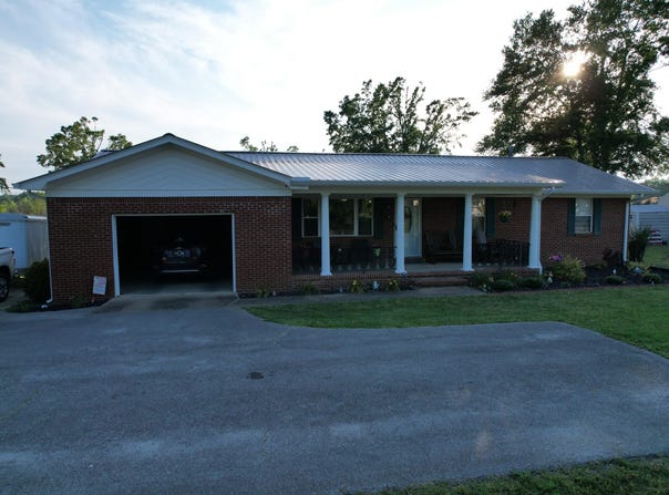 6 Whaley Dr., Potts Camp, MS 38659