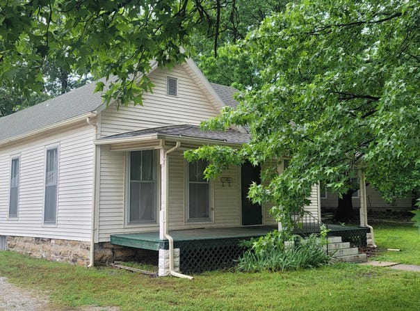 423 S Minnesota Avenue, Columbus, KS 66725