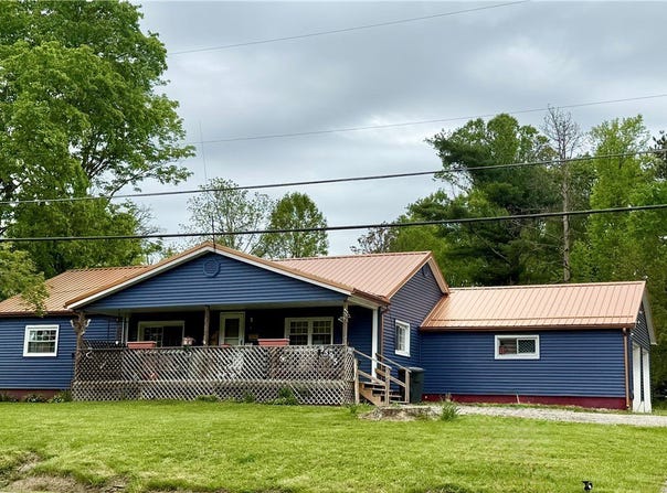 3395 Adamsville Rd, Zanesville, OH 43701