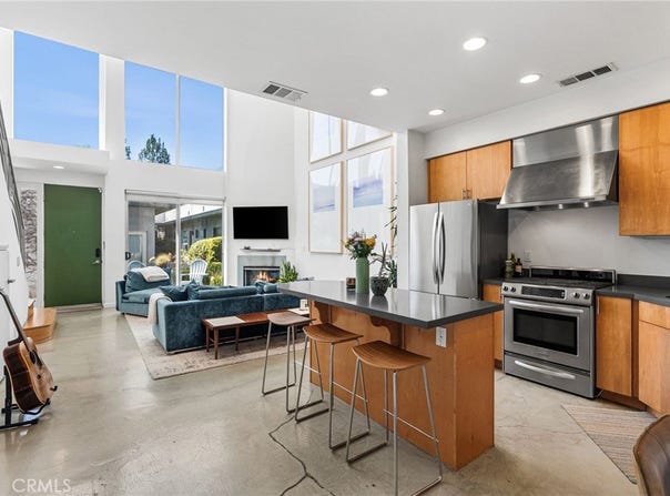 637 E 4th, Long Beach, CA 90802