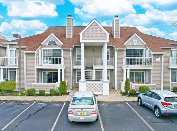 550 Central Avenue, E-6, Linwood, NJ 08221