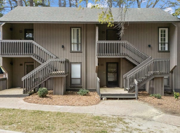 5 Pine Tree Road, Pinehurst, NC 28374