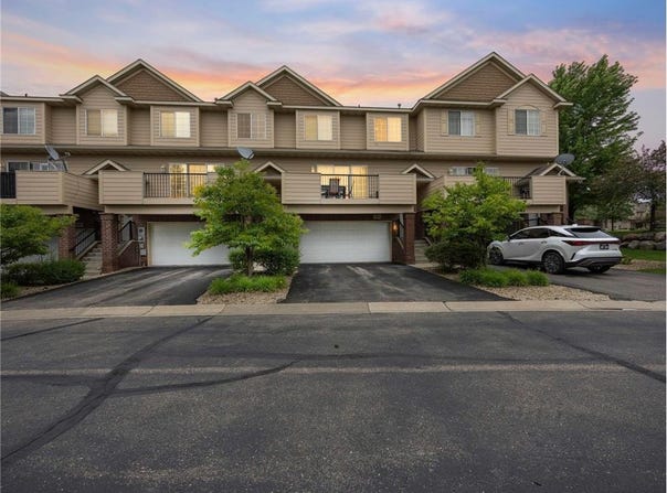 14185 Wilds Path NW, Prior Lake, MN 55372