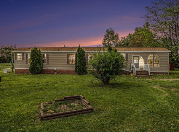 33610 M-60 Highway, Athens, MI 49011
