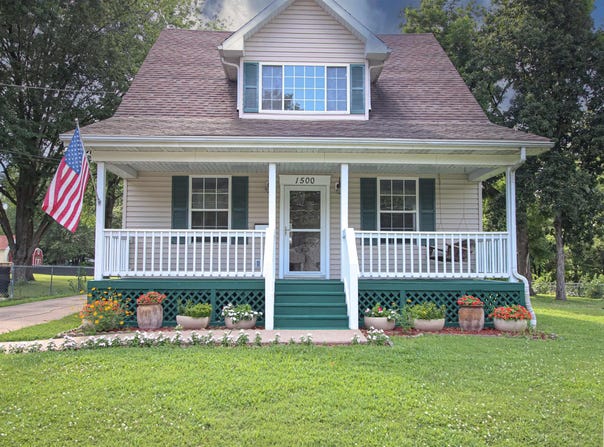 1500 S Beacon, Sedalia, MO 65301