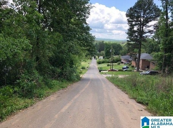 122 PINECREST ROAD lot: 1, BESSEMER, AL 35023