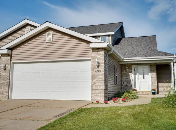 408 Juniper Street, Brooklyn, WI 53521