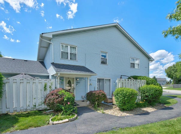 2303 Aster Drive, Crest Hill, IL 60403