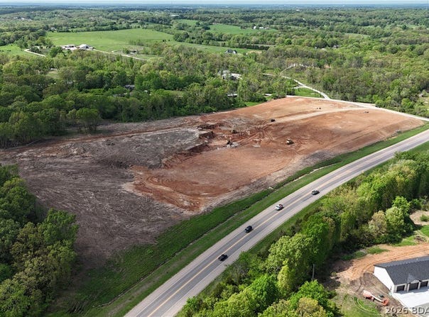 VFW Road, Eldon, MO 65026