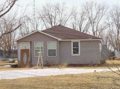 26609 County Rd 45, Comfrey, MN 56019