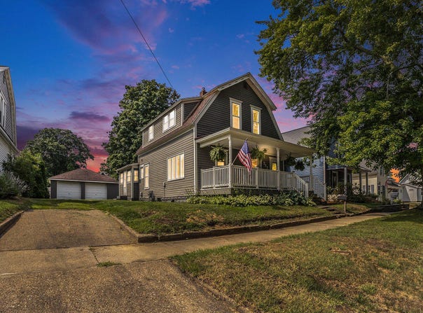 722 Conger Street, South Haven, MI 49090