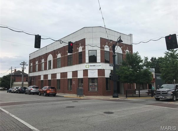 100 W Main Street, Belleville, IL 62220