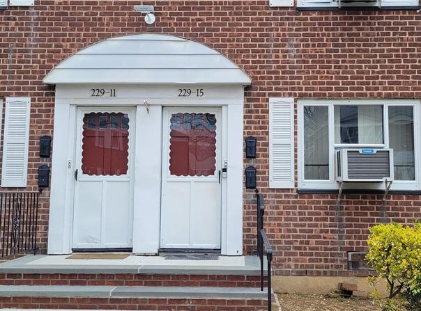 229-15 87th Avenue, Queens Village, NY 11427
