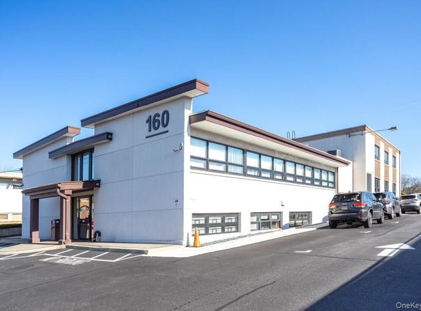 160 Commack Road, Commack, NY 11725