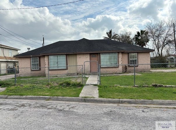 1168 SANDY LN., BROWNSVILLE, TX 78520