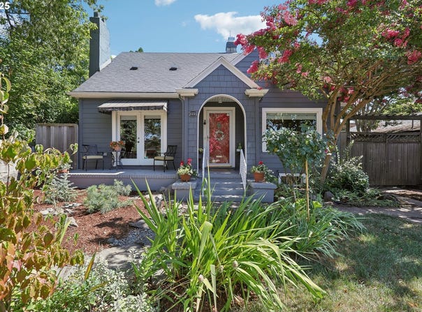 2222 SE 22ND AVE, Portland, OR 97214