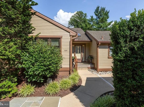 689 HEATHERTON LANE, WEST CHESTER, PA 19380