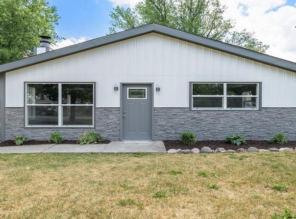 131 Wilson, MACHESNEY PARK, IL 61115